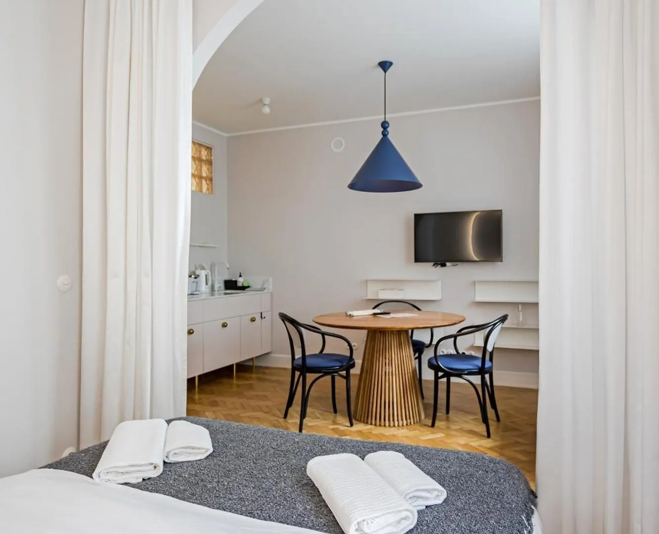 Poznanska Point Apartamento Varsóvia