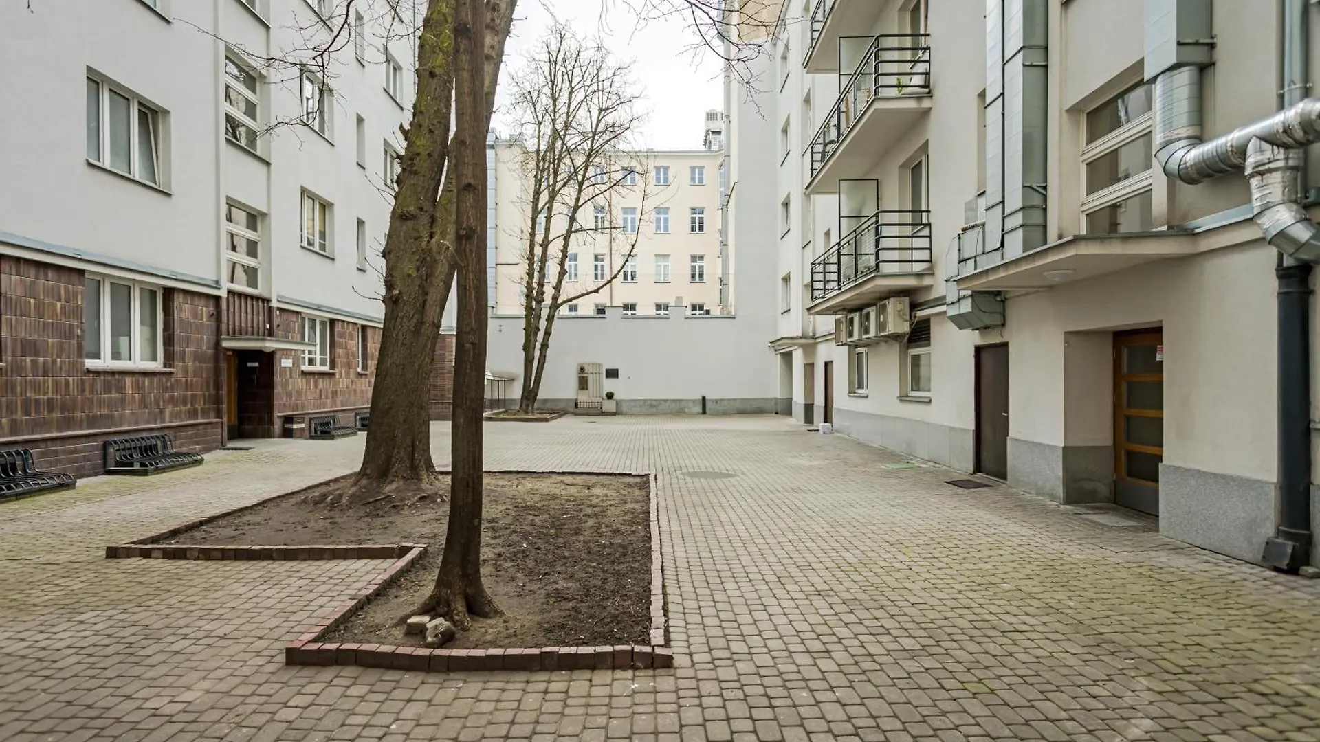 Poznanska Point Apartment Warsaw Poland